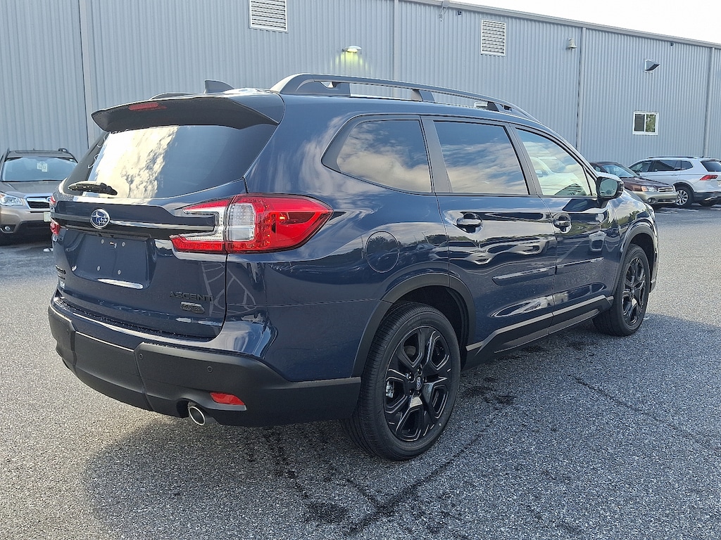 Certified 2025 Subaru Ascent Onyx Edition Touring 7-Passenger SUV