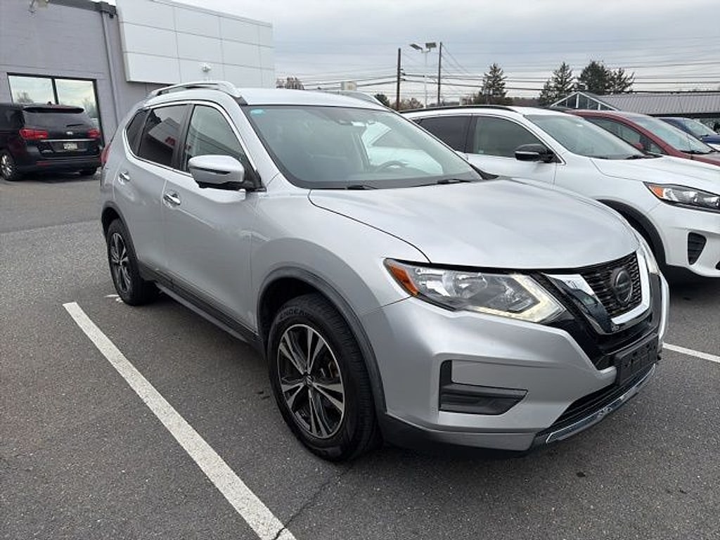 Used 2019 Nissan Rogue SV SUV