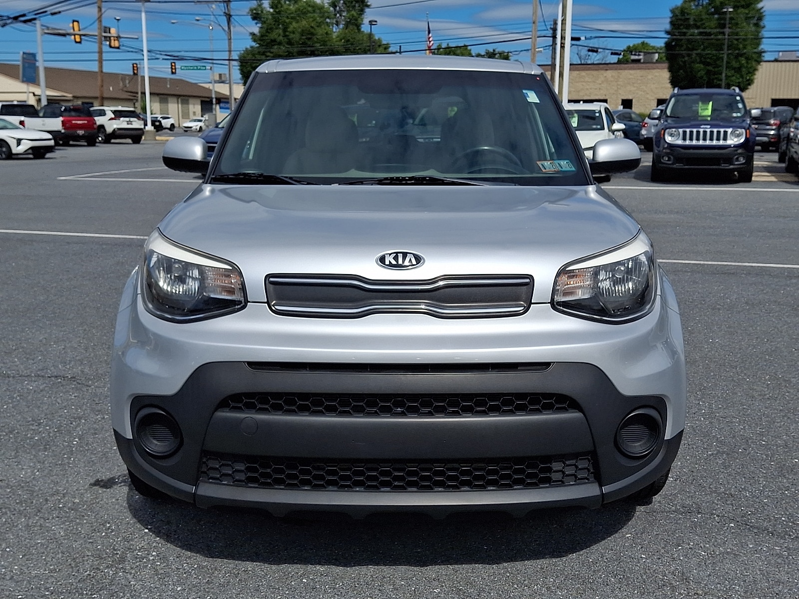 Used 2018 Kia Soul Base with VIN KNDJN2A2XJ7563230 for sale in East Petersburg, PA