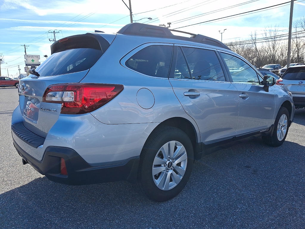 Used 2019 Subaru Outback 2.5i Premium SUV