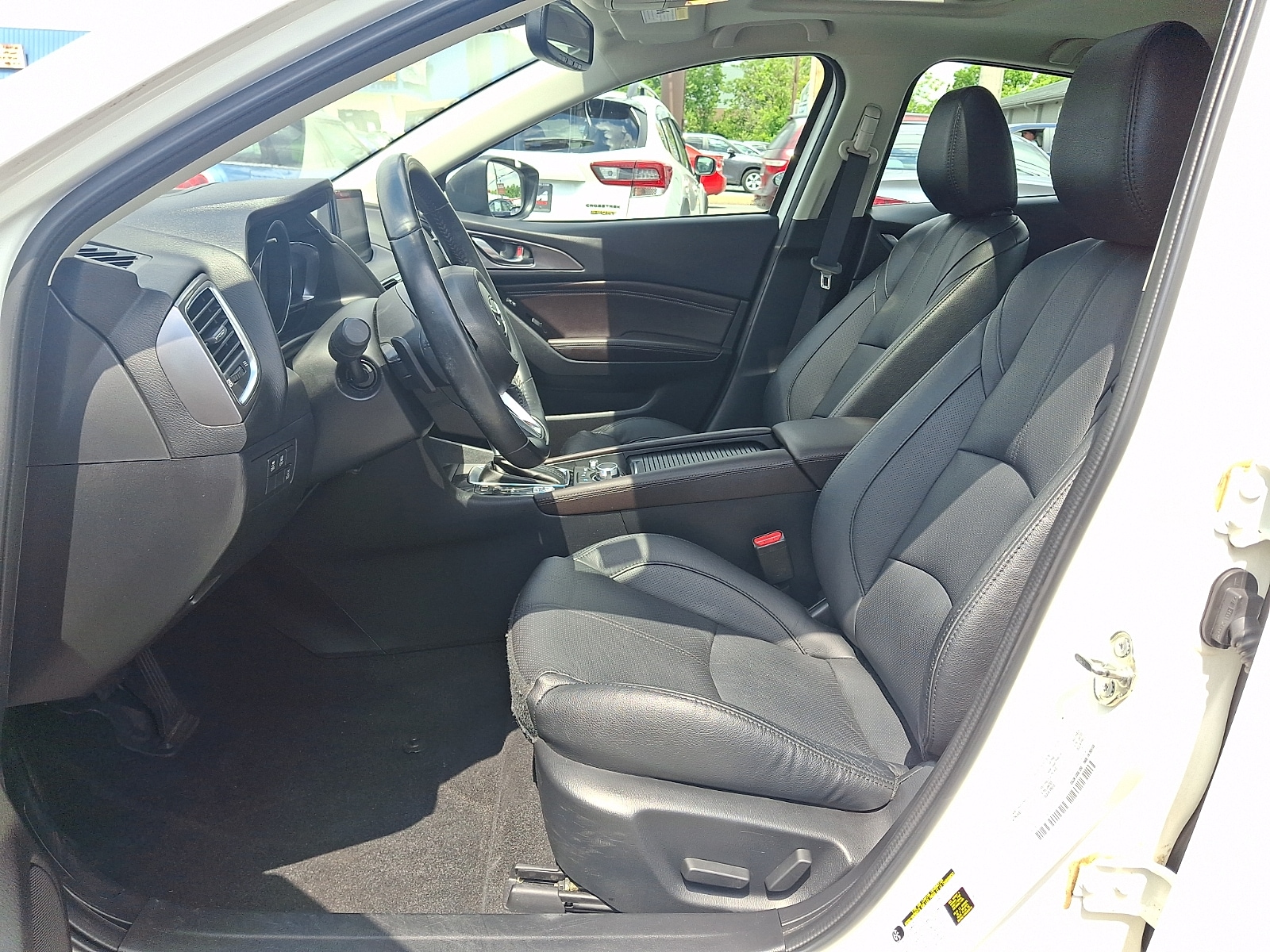 2018 Mazda Mazda3 Grand Touring - Photo 15
