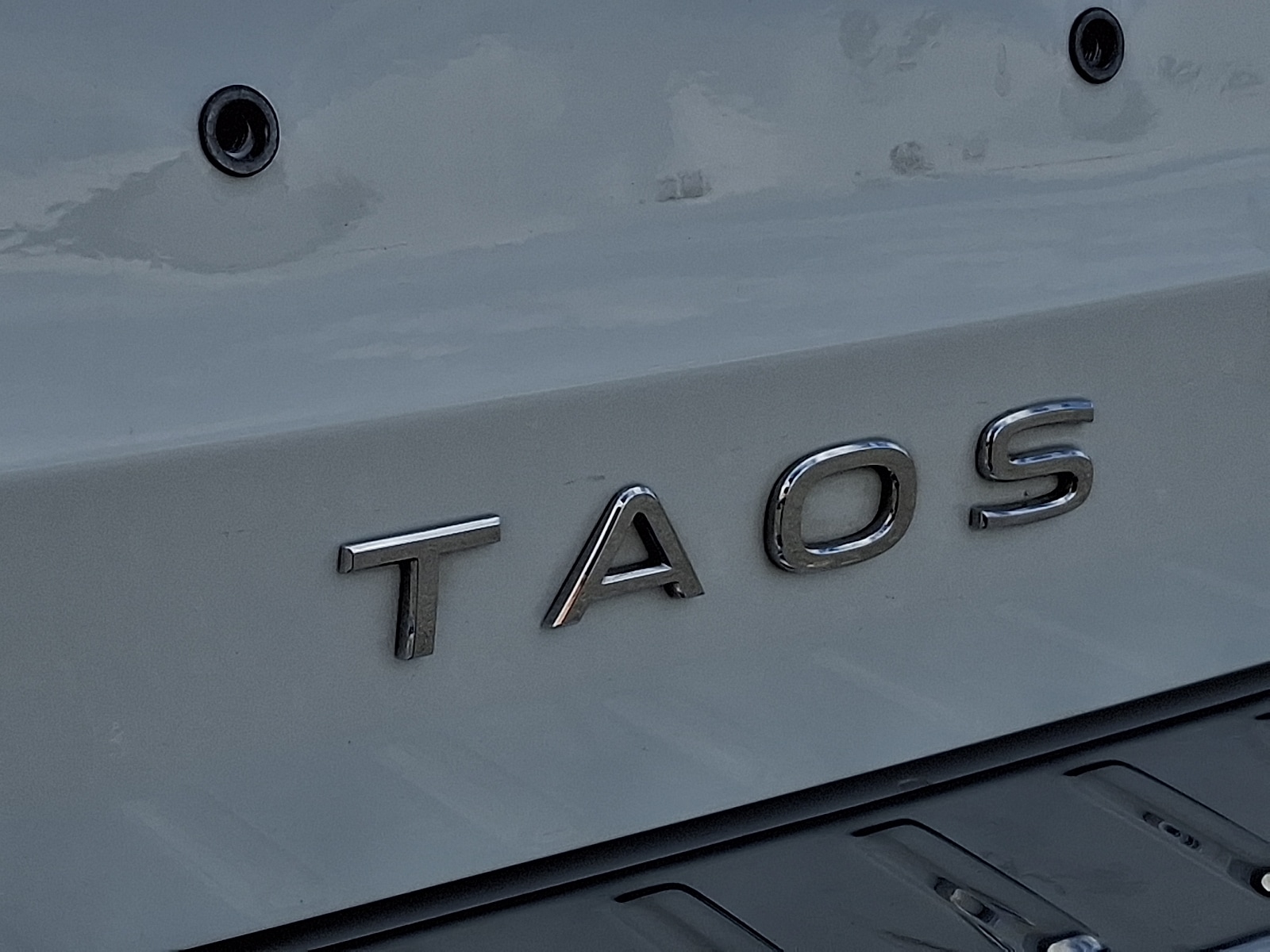 2025 Volkswagen Taos SE - Photo 32