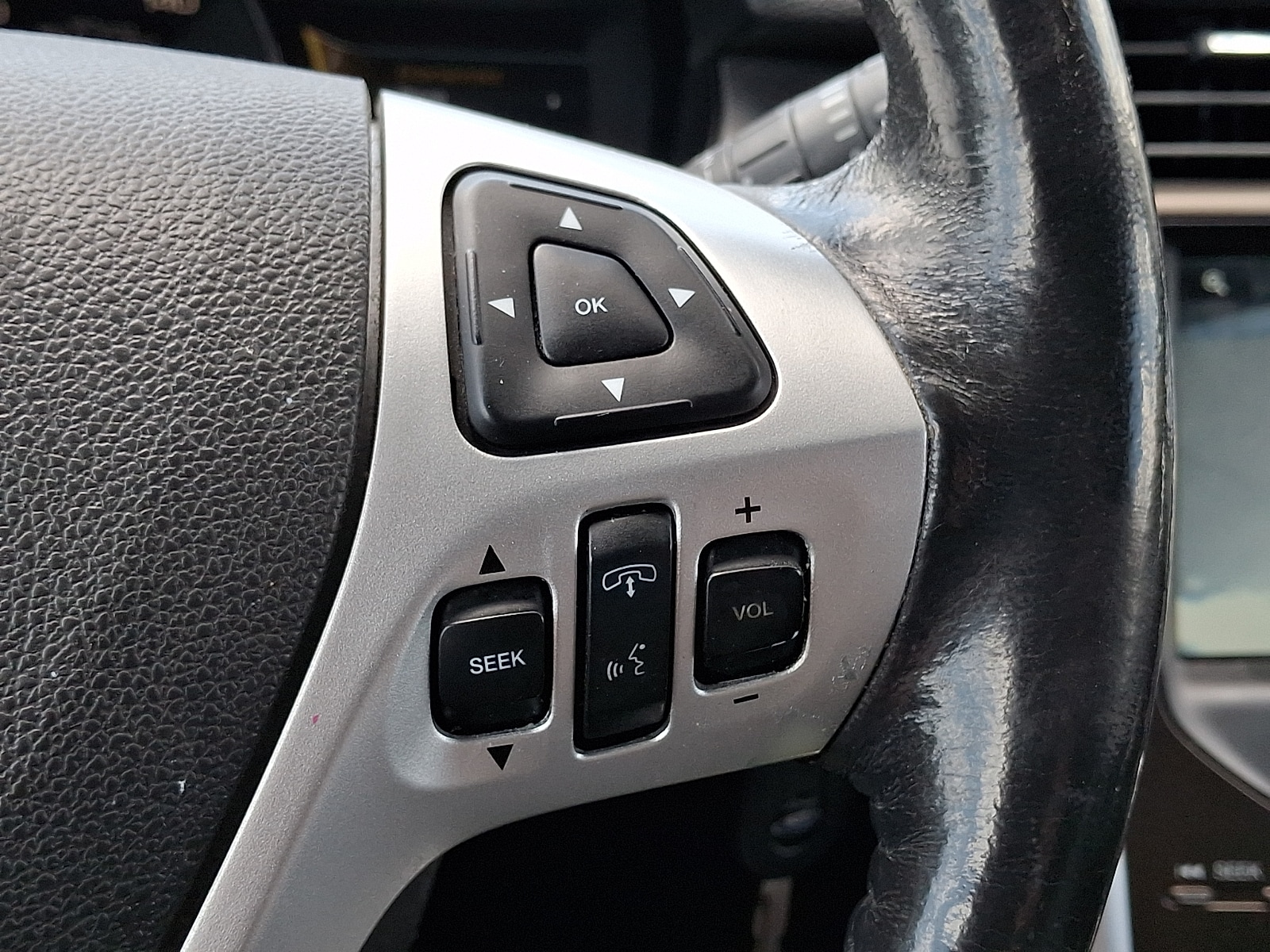 2012 Ford Edge SEL - Photo 25