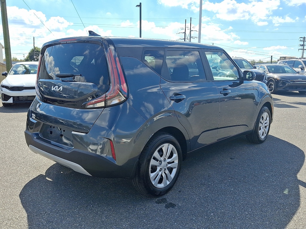 Certified 2023 Kia Soul LX Hatchback