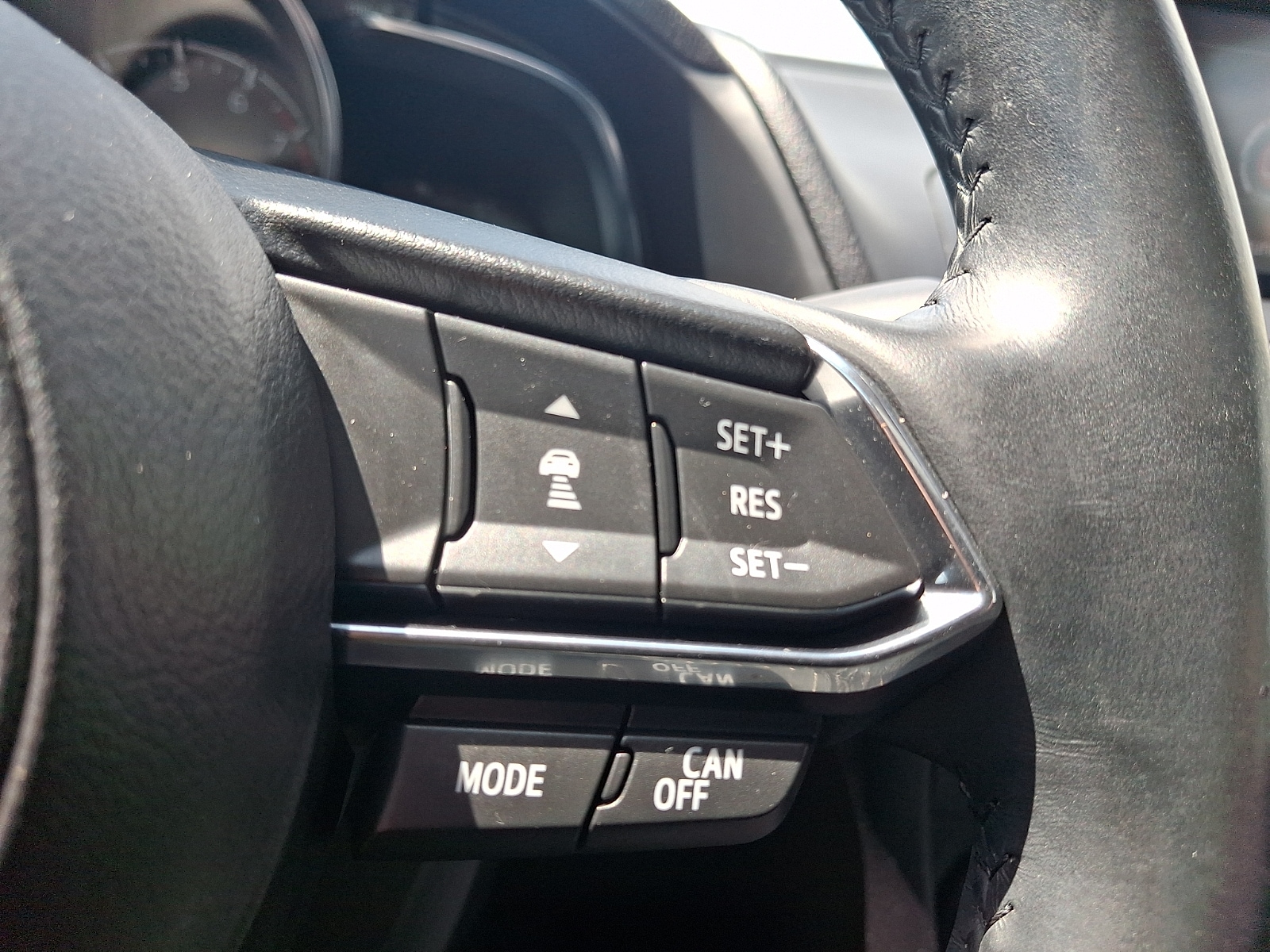 2018 Mazda Mazda3 Grand Touring - Photo 24