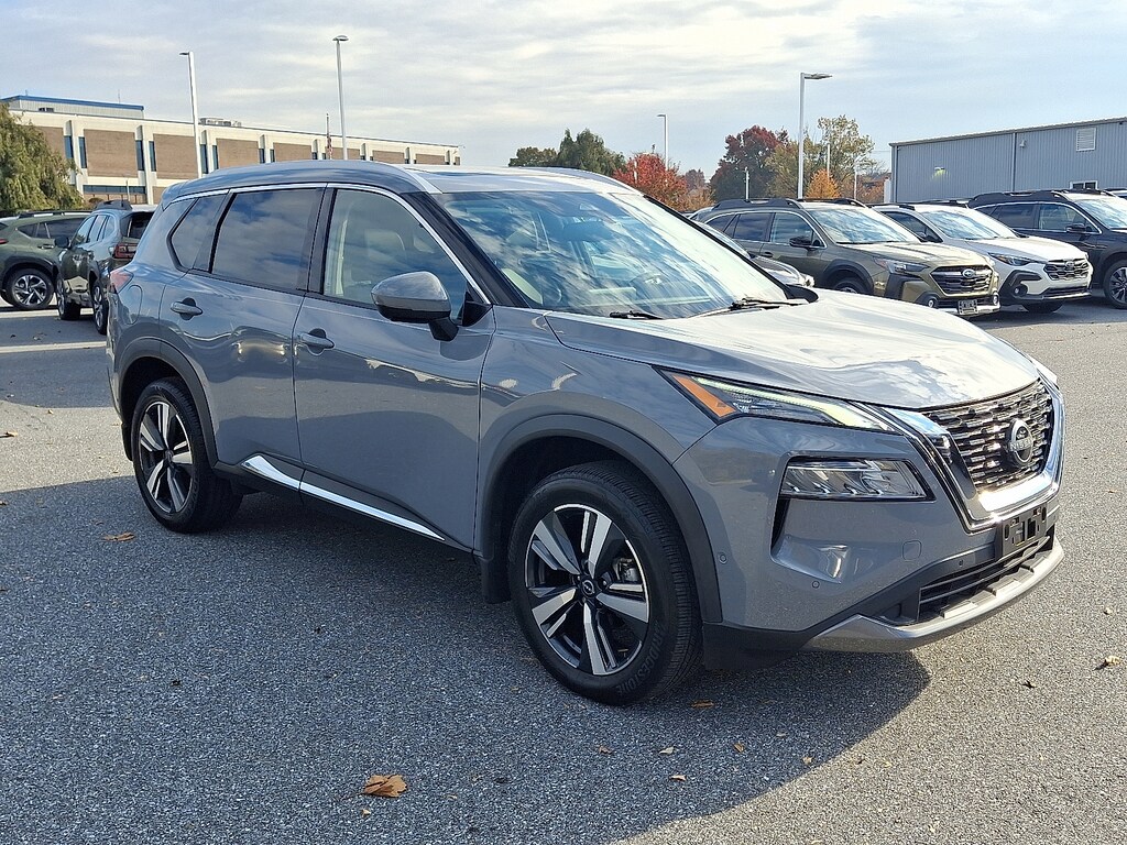 Used 2023 Nissan Rogue SL SUV