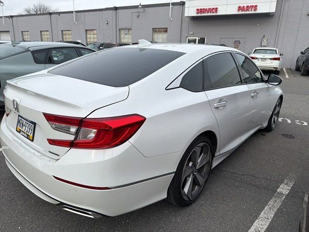 Used 2018 Honda Accord Touring Sedan