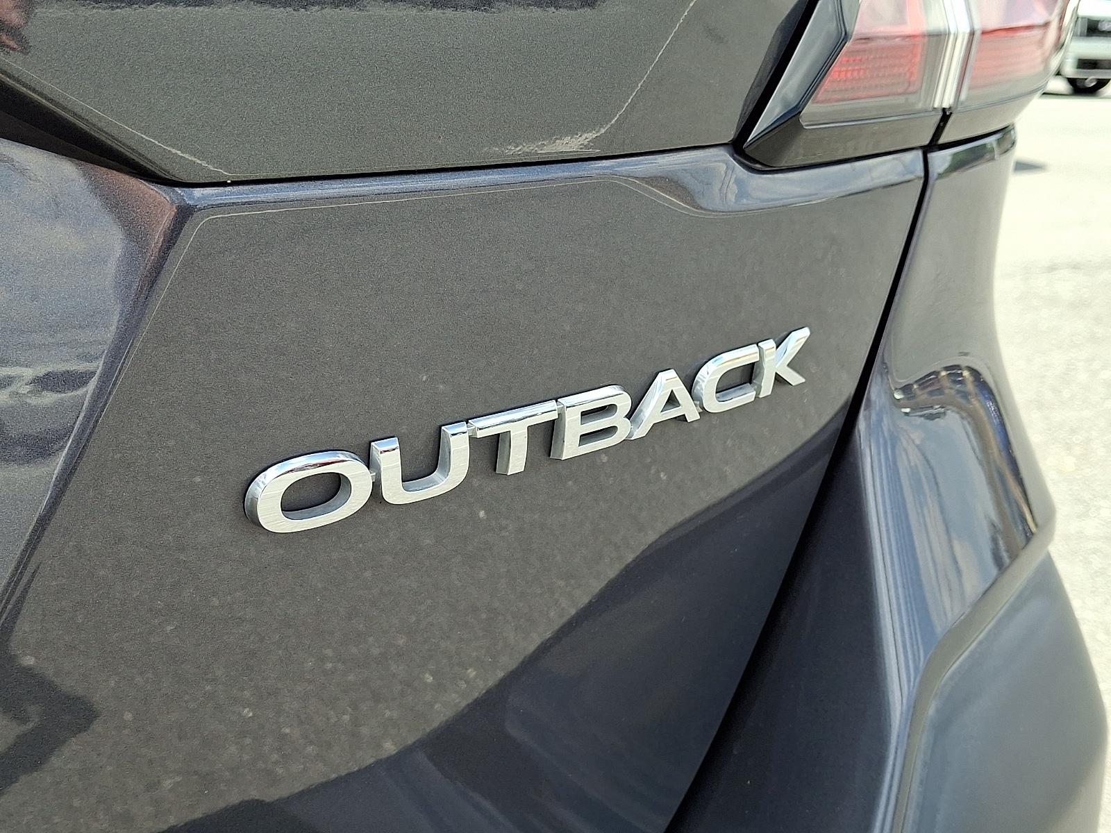 2020 Subaru Outback Limited - Photo 32