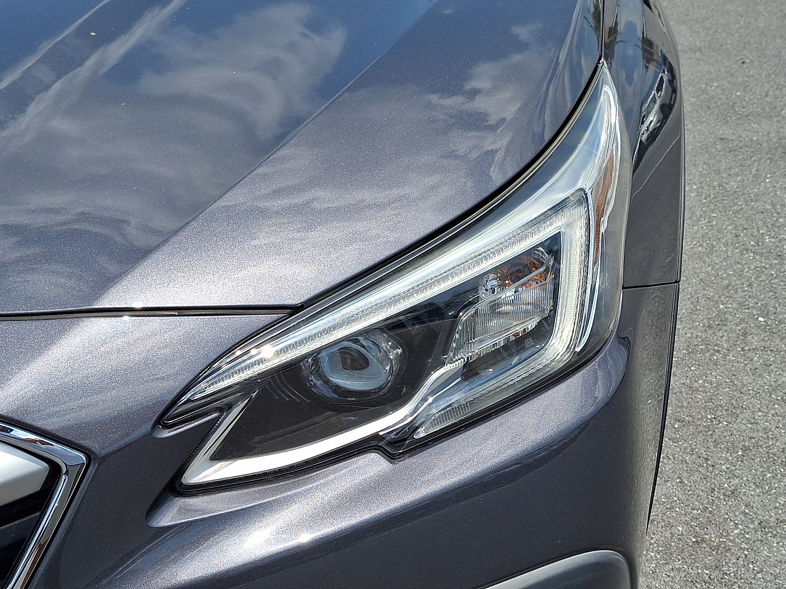 2020 Subaru Outback Limited - Photo 11