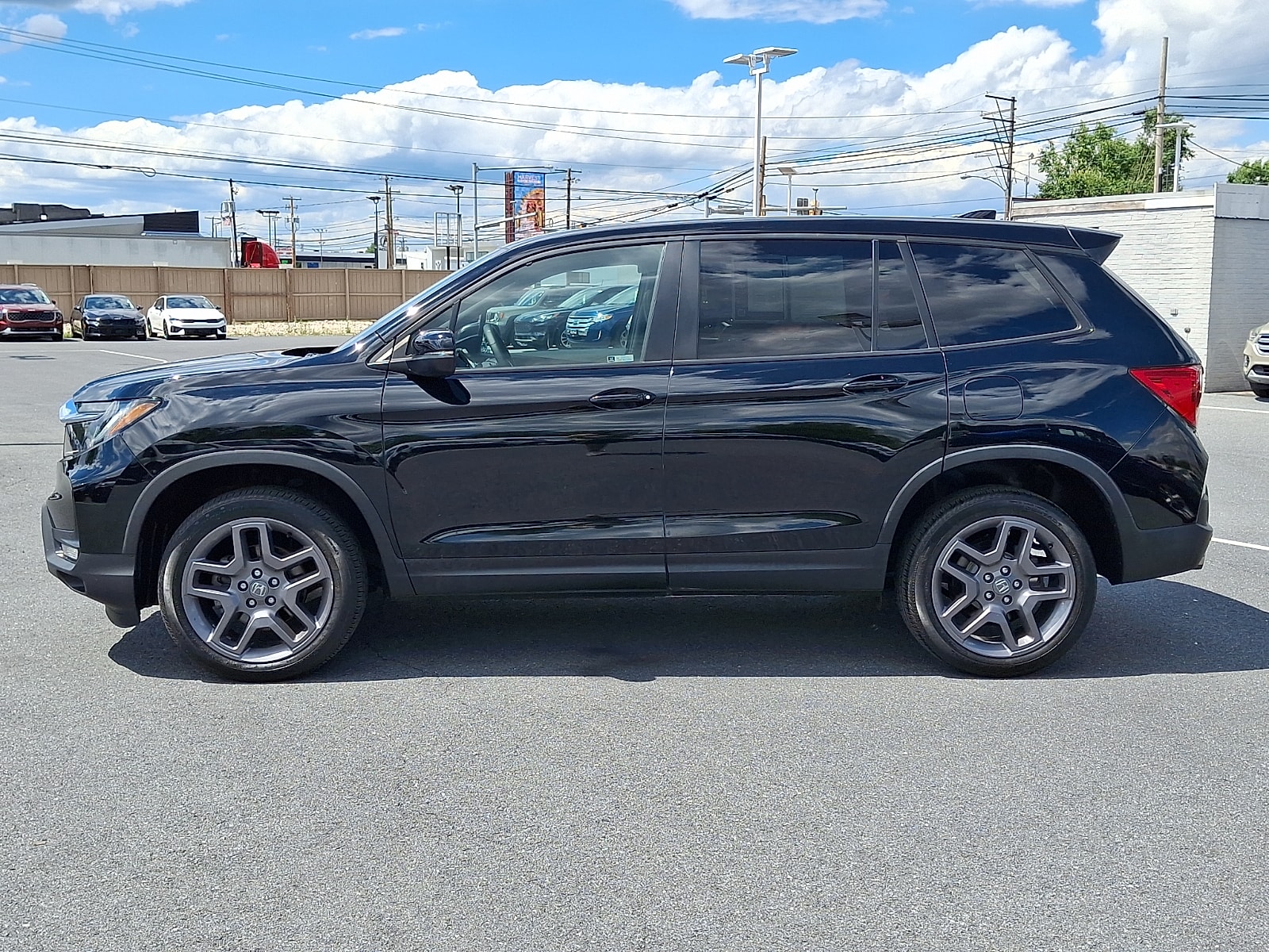 2023 Honda Passport EX-L - Photo 9