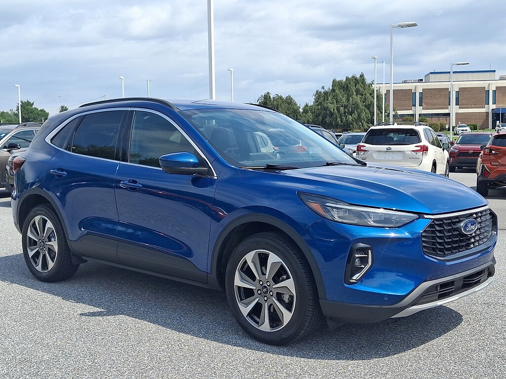 Used 2023 Ford Escape Platinum SUV