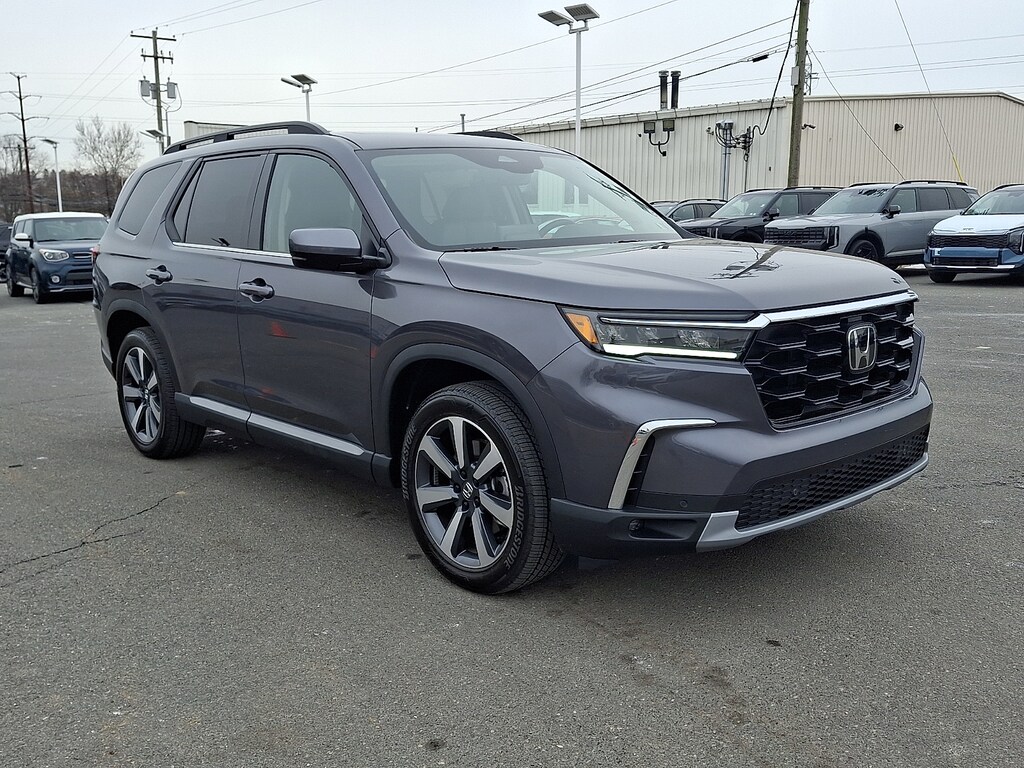 Used 2025 Honda Pilot Touring+ SUV