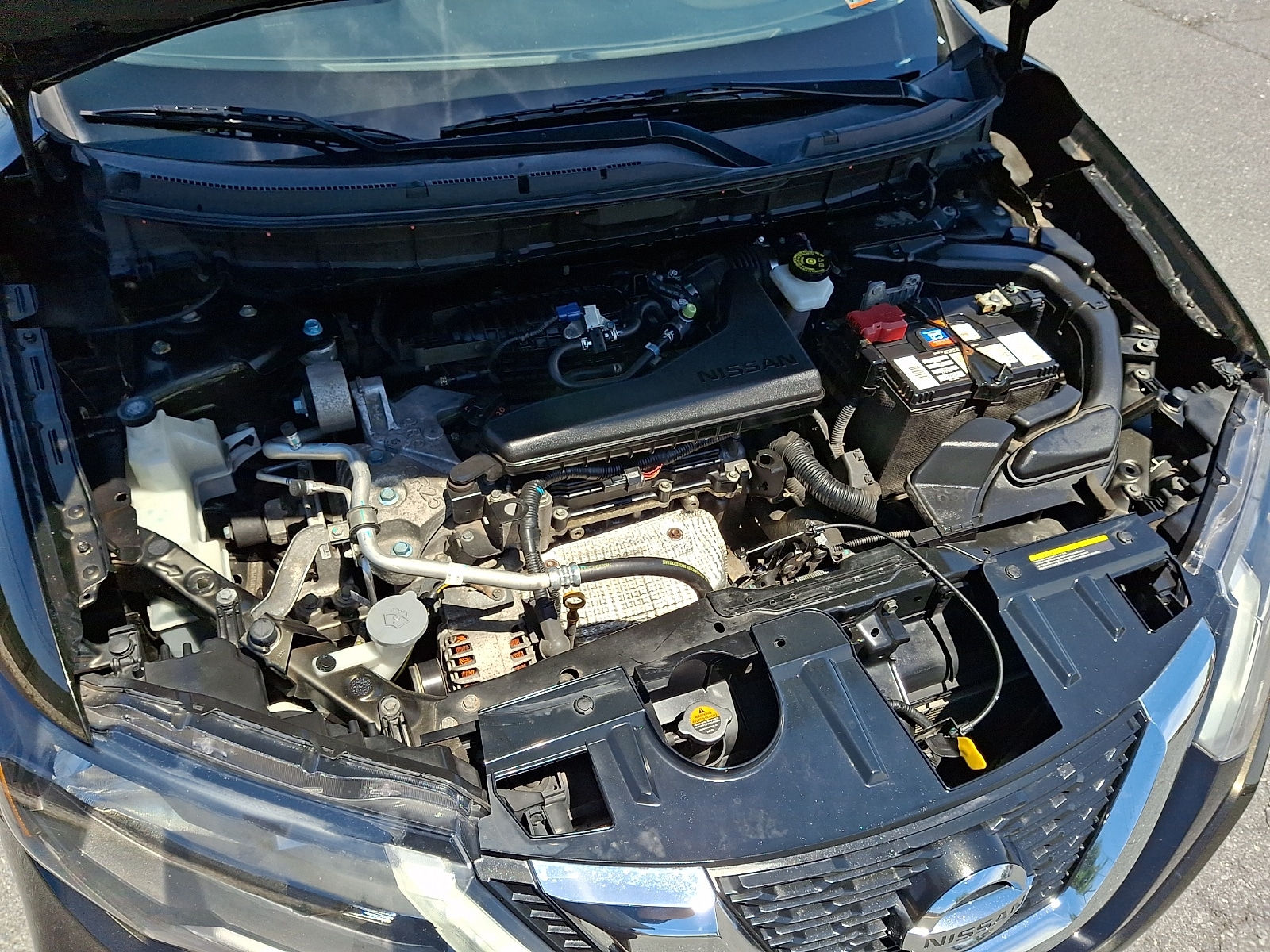2017 Nissan Rogue SV - Photo 28