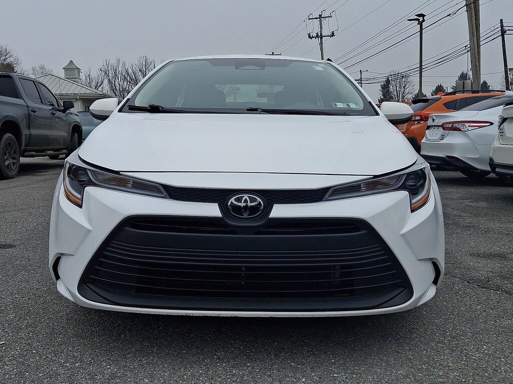 Used 2024 Toyota Corolla LE Sedan
