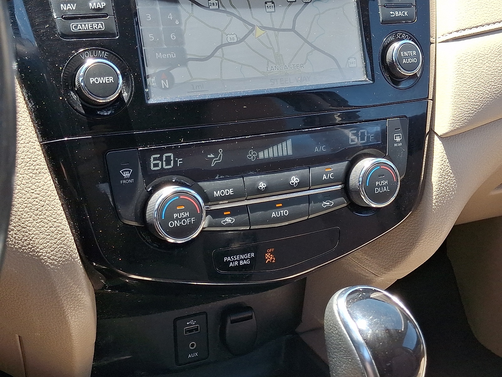 2017 Nissan Rogue SV - Photo 17