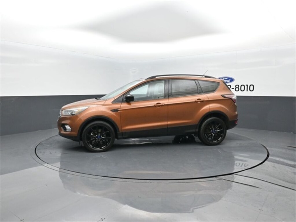 Used 2017 Ford Escape SE SUV