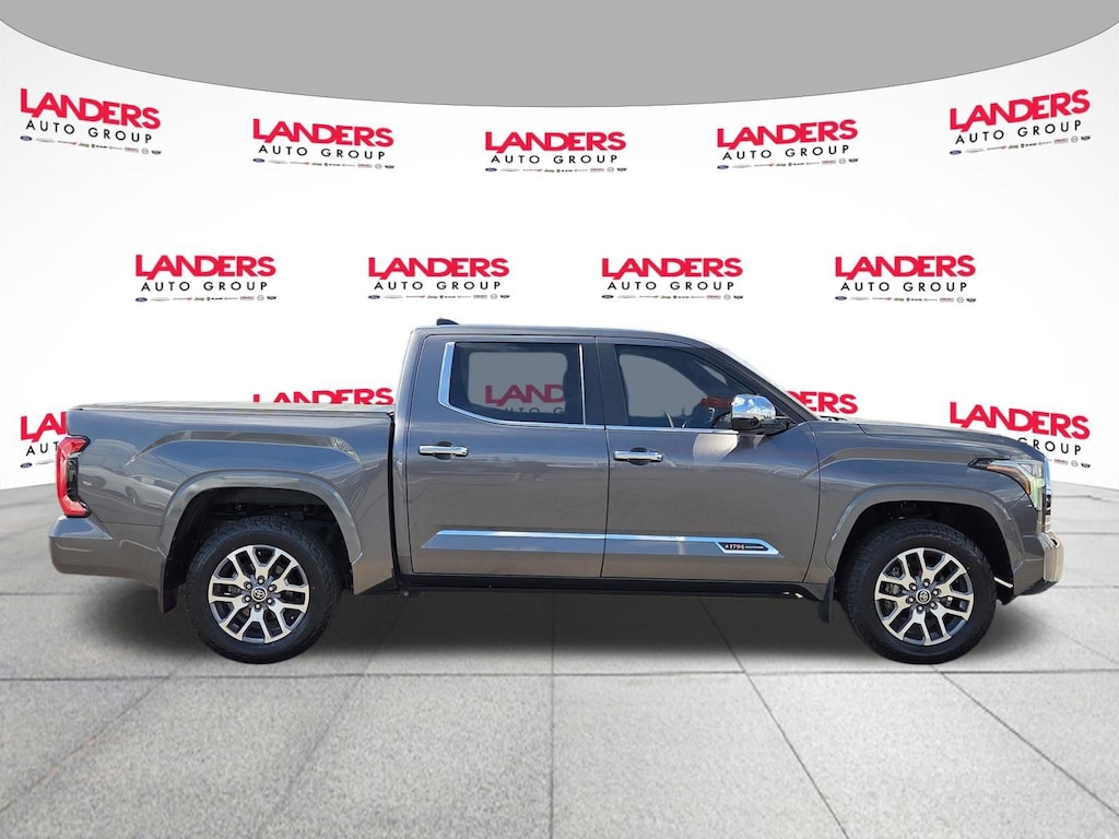 Used 2024 Toyota Tundra 4WD 1794 Edition 1794 Edition CrewMax 5.5 Bed