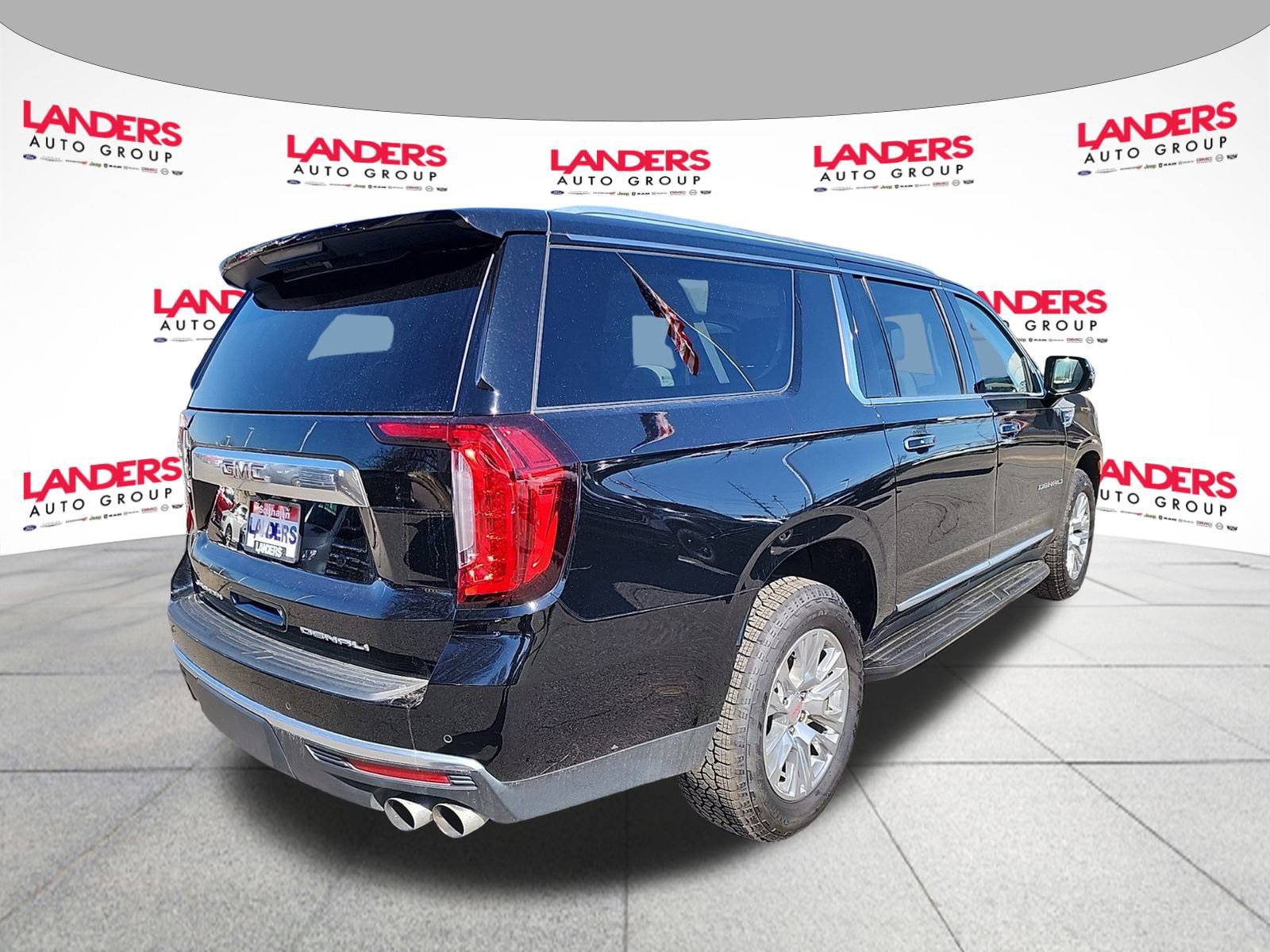 2021 Gmc Yukon XL Denali photo 3