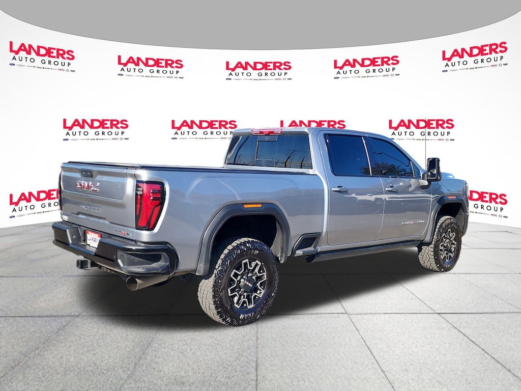 Used 2025 GMC Sierra 2500HD AT4X 4WD Crew Cab 159 AT4X