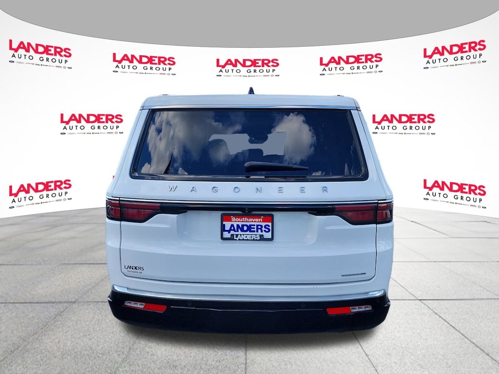 Used 2024 Jeep Wagoneer L Series II Series II 4x4
