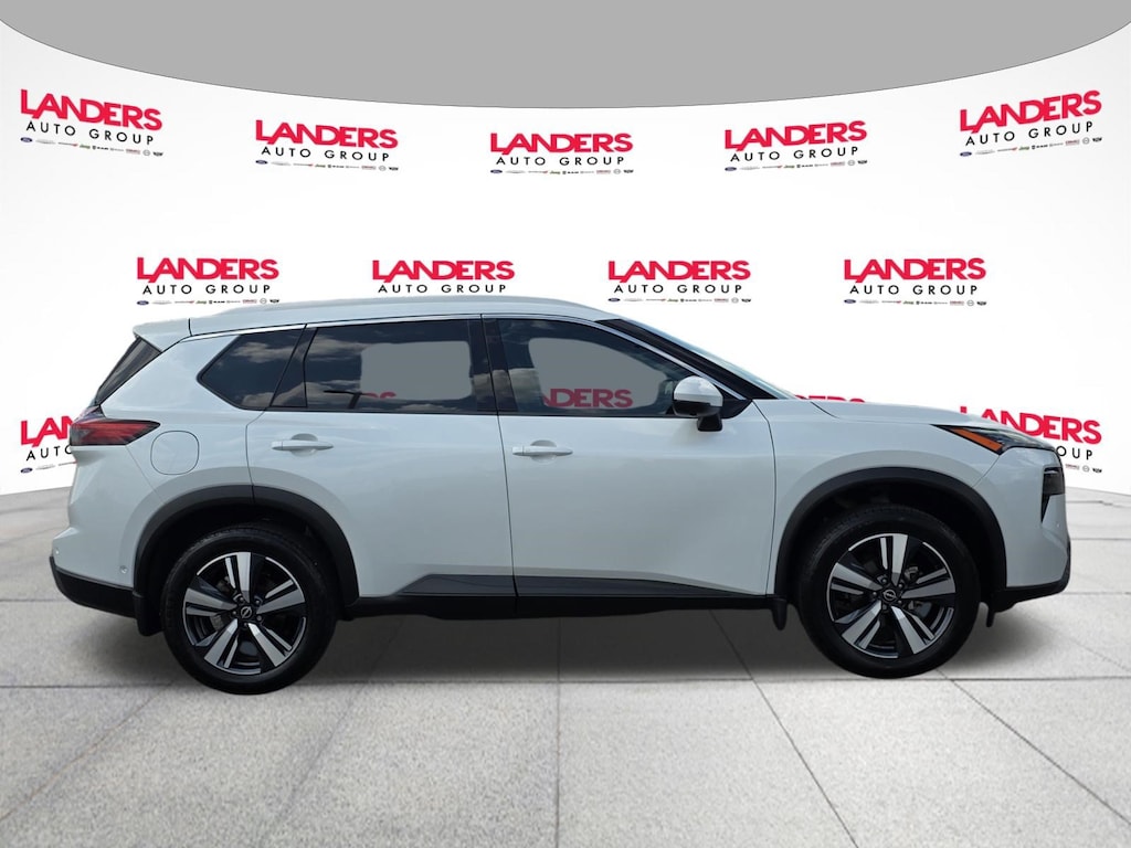 Used 2024 Nissan Rogue SL FWD SL