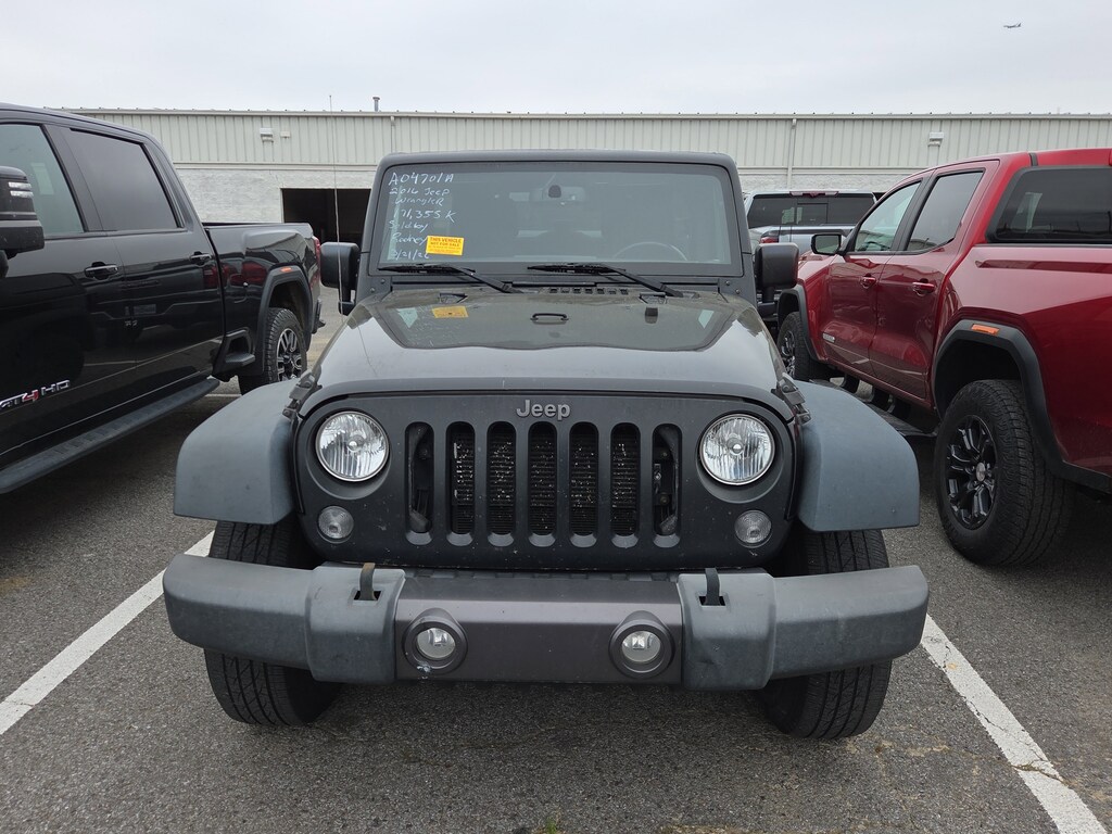 Used 2016 Jeep Wrangler Unlimited Black Bear 4WD Black Bear *Ltd Avail*