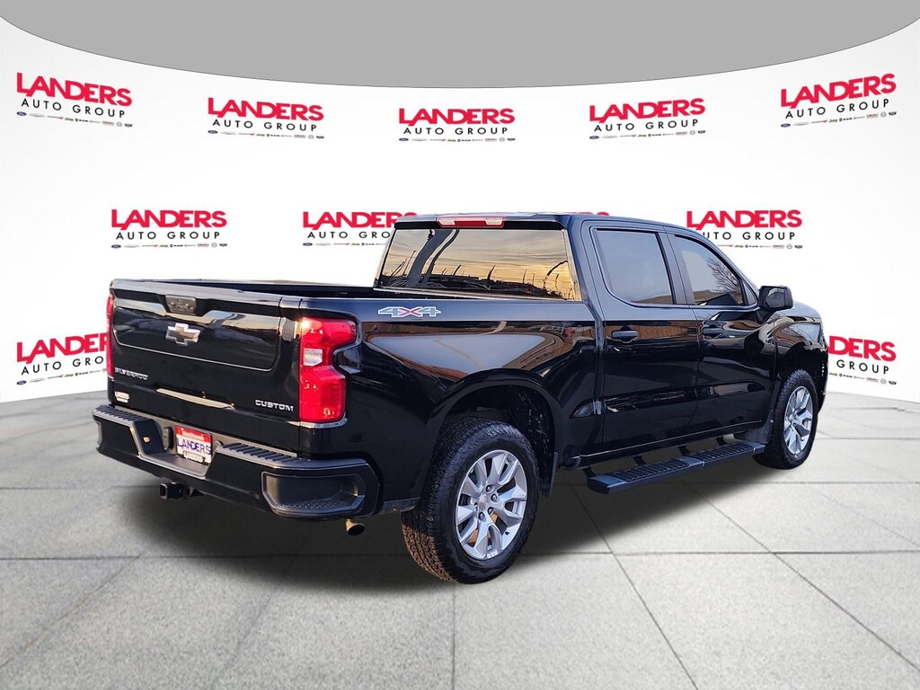 Used 2024 Chevrolet Silverado 1500 Custom 4WD Crew Cab 147 Custom