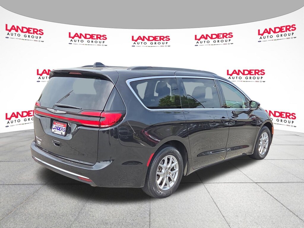 Used 2022 Chrysler Pacifica Touring L Touring L FWD