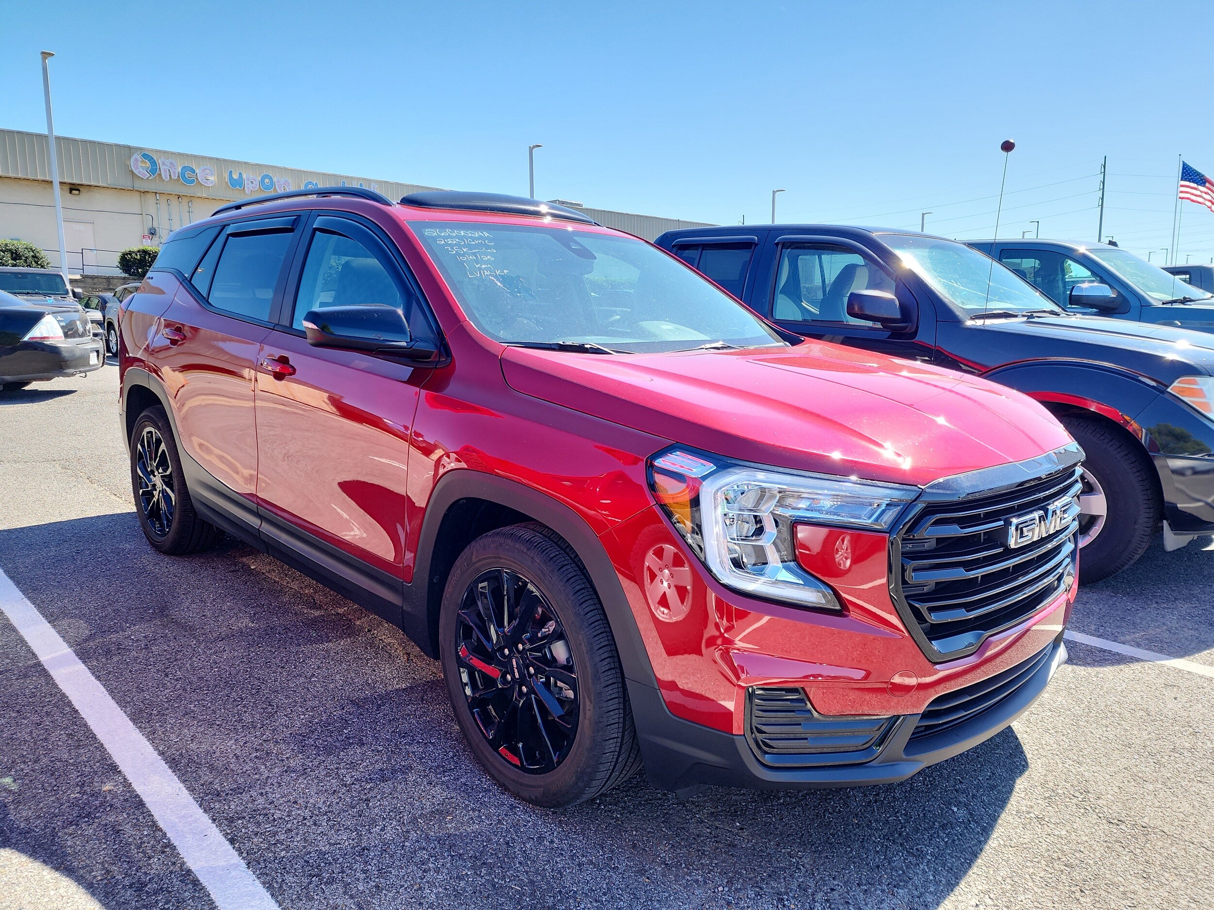 2023 Gmc Terrain SLE photo 2