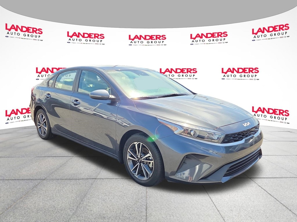 Used 2023 Kia Forte LXS LXS IVT
