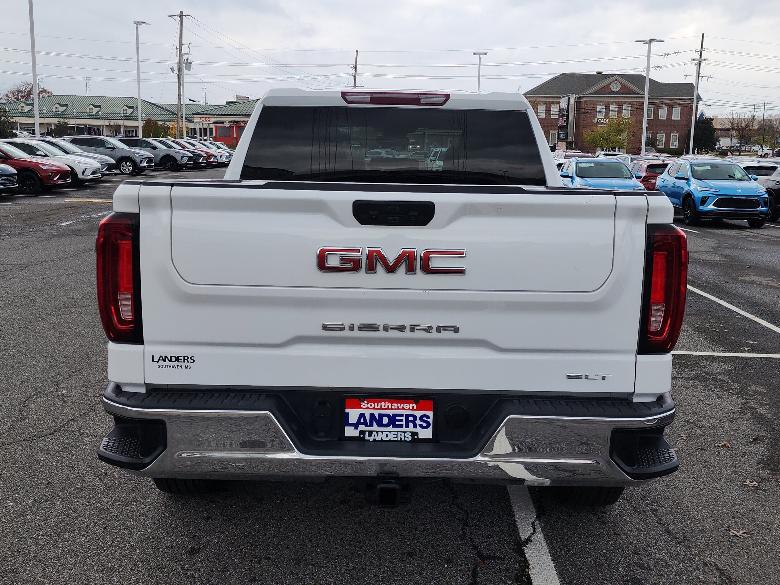 2025 Gmc Sierra 1500 SLT photo 4