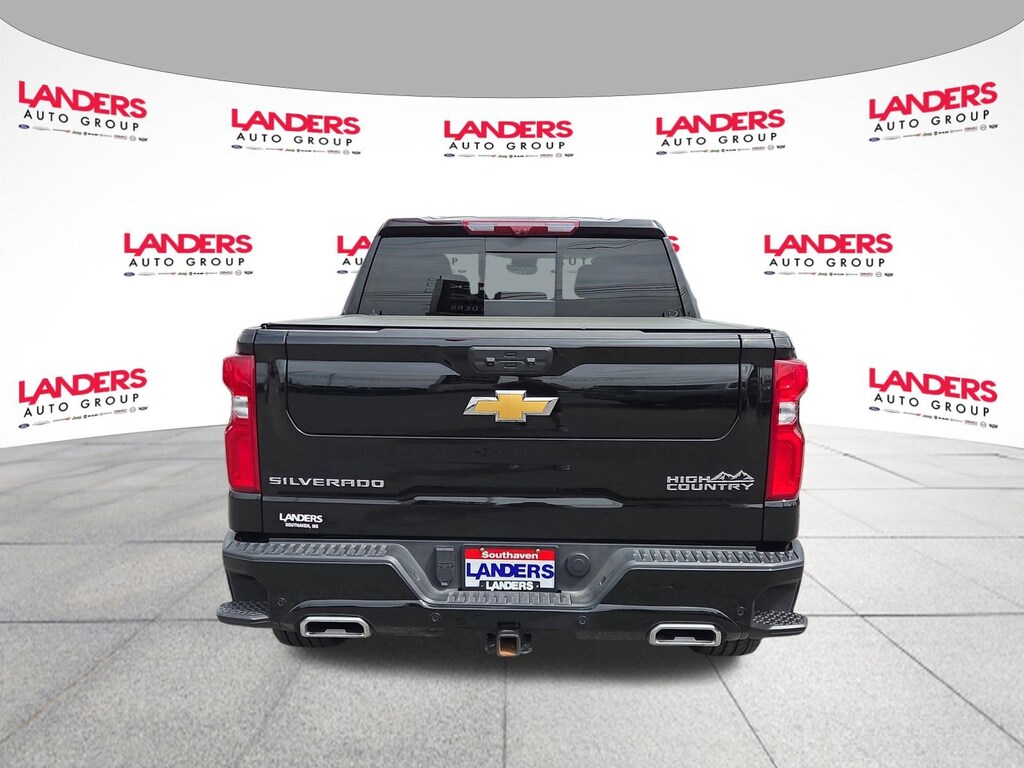 Used 2025 Chevrolet Silverado 1500 High Country 4WD Crew Cab 147 High Country