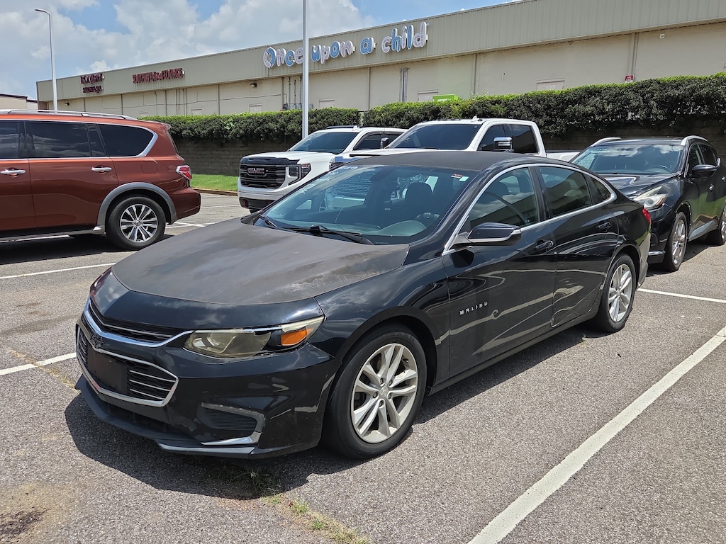 Used 2017 Chevrolet Malibu LT Sedan
