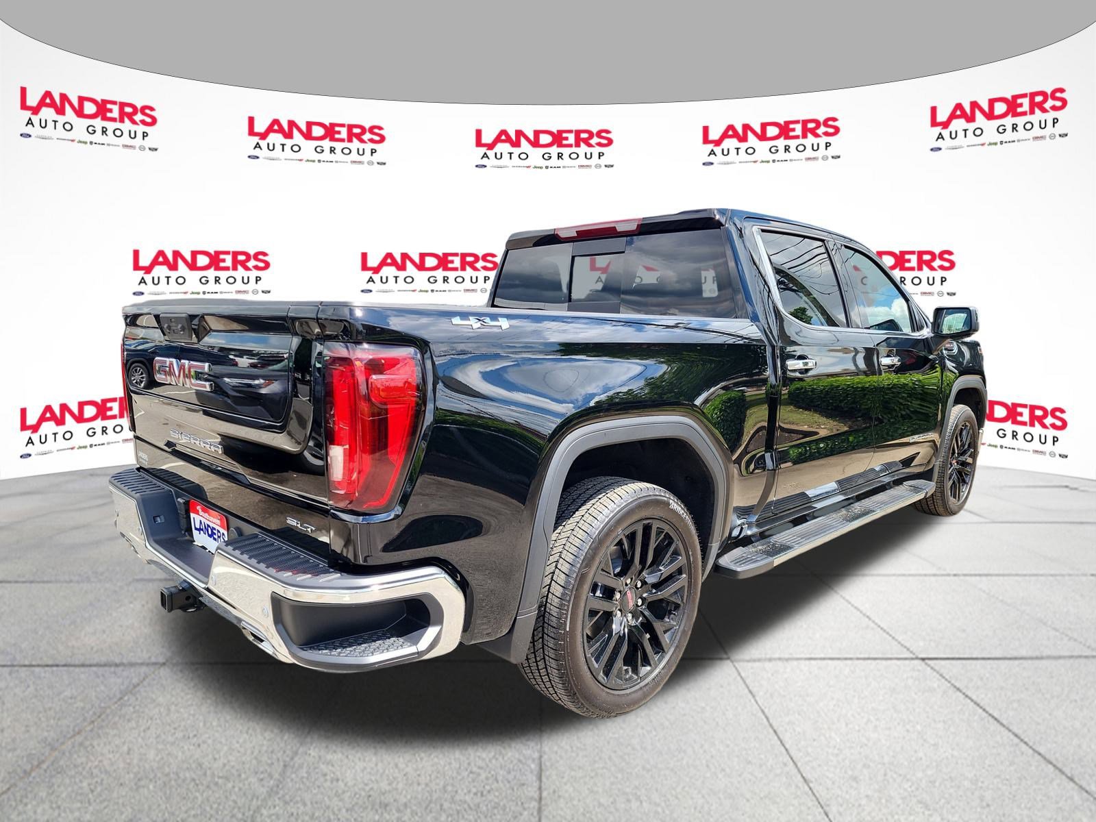 2024 Gmc Sierra 1500 SLT photo 3