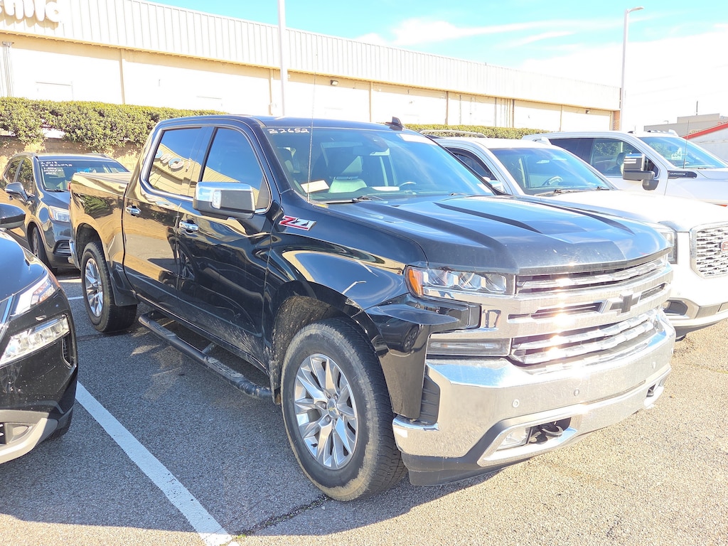 Used 2019 Chevrolet Silverado 1500 LTZ 4WD Crew Cab 147 LTZ