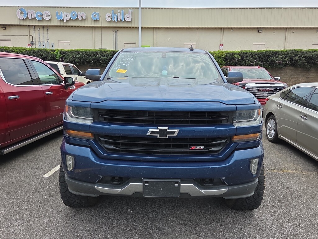 Used 2018 Chevrolet Silverado 1500 LT 4WD Crew Cab 143.5 LT w/2LT