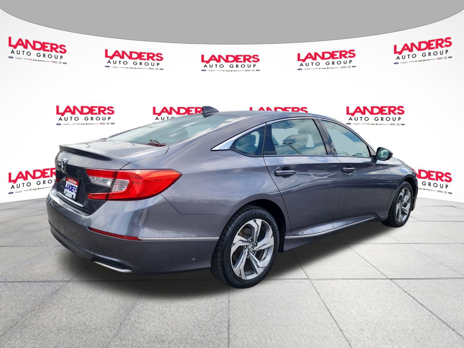 2019 Honda Accord EX-L 1.5T photo 3