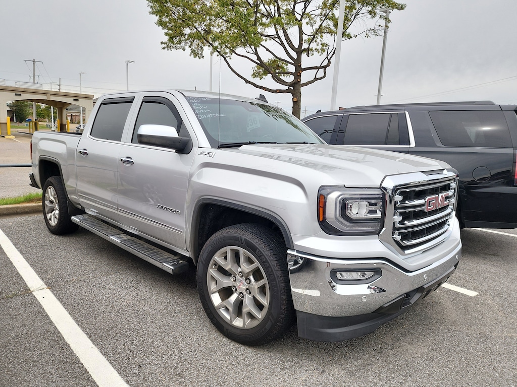 Used 2018 GMC Sierra 1500 SLT 4WD Crew Cab 143.5 SLT