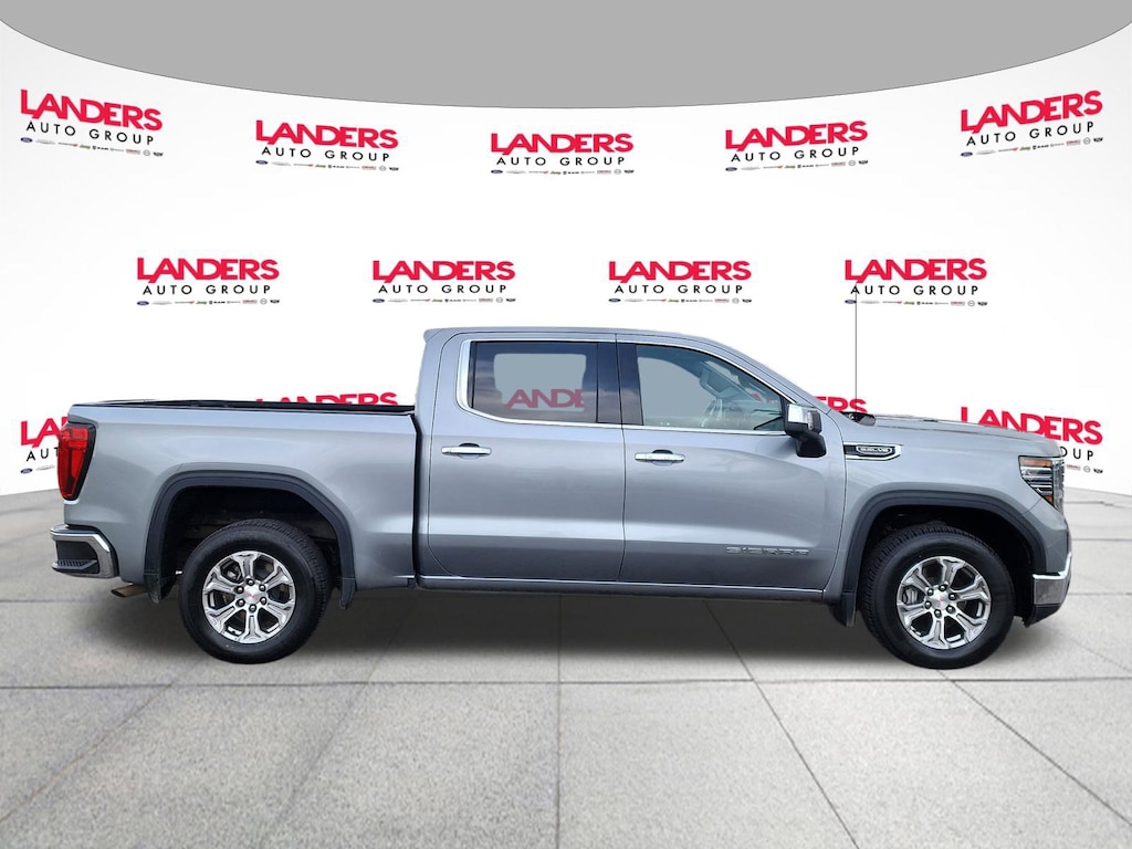 Used 2024 GMC Sierra 1500 SLT 2WD Crew Cab 147 SLT