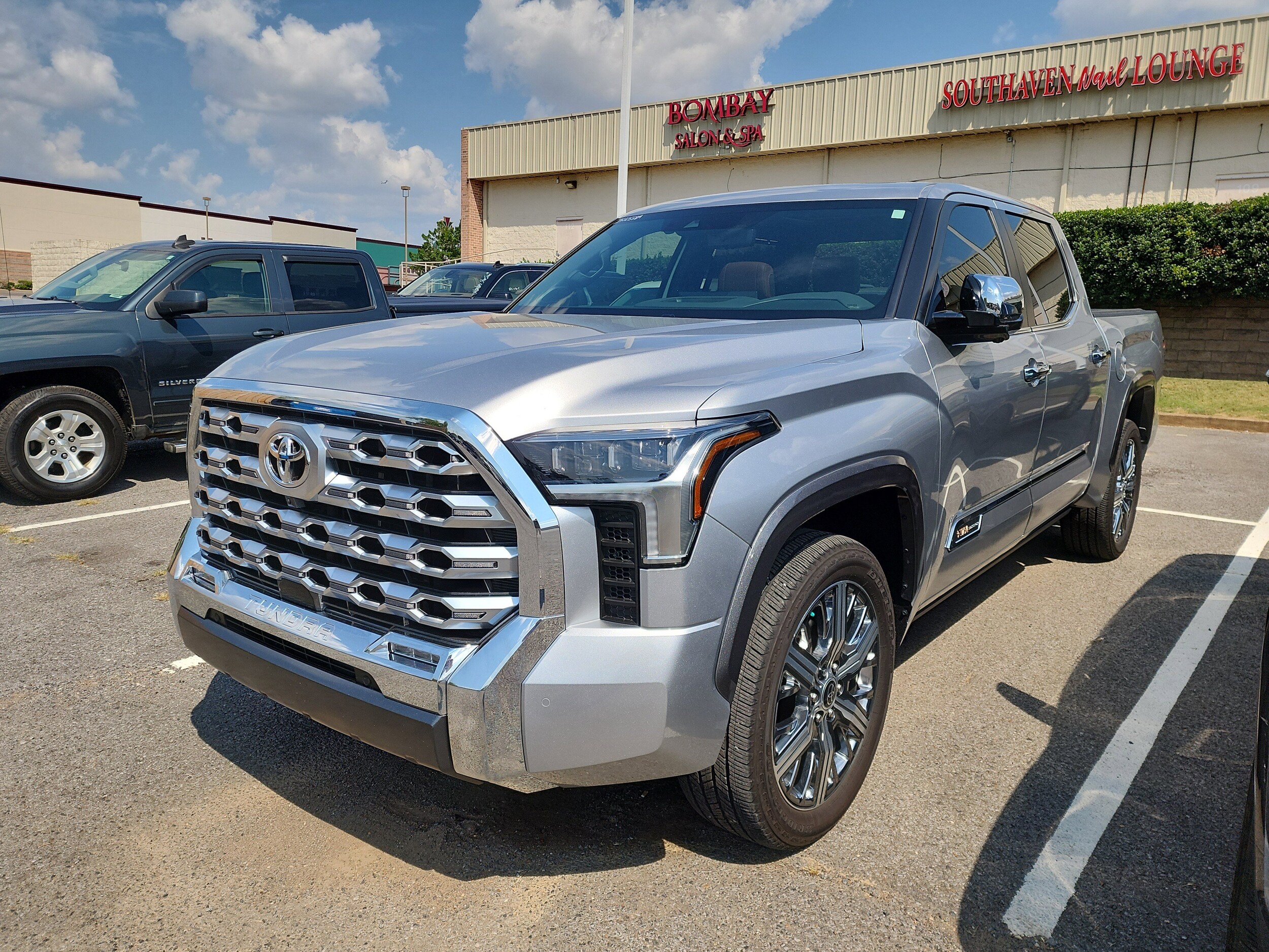 2025 Toyota Tundra 1794 Edition CrewMax photo 3