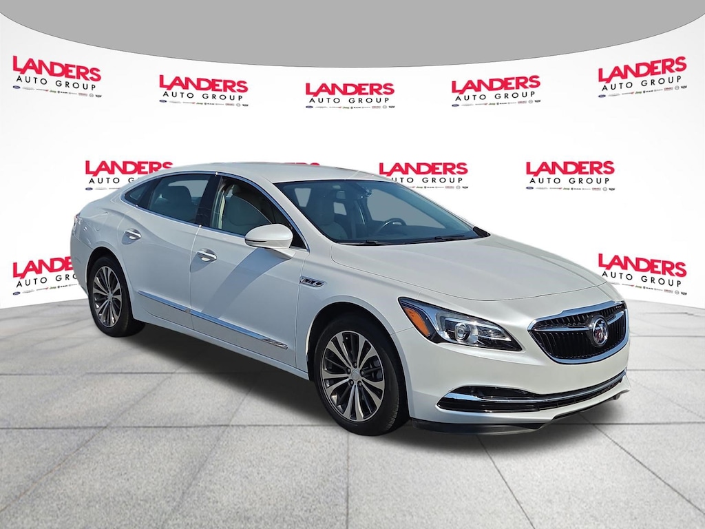 Used 2017 Buick Lacrosse Essence Sedan