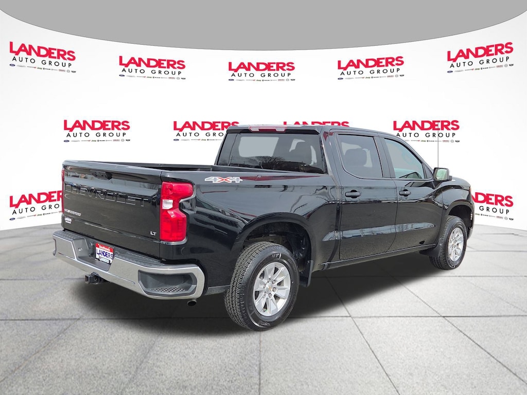 Used 2025 Chevrolet Silverado 1500 LT 4WD Crew Cab 147 LT w/1LT