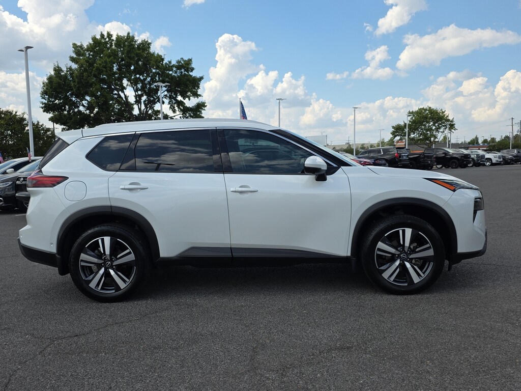 Used 2024 Nissan Rogue SL FWD SL