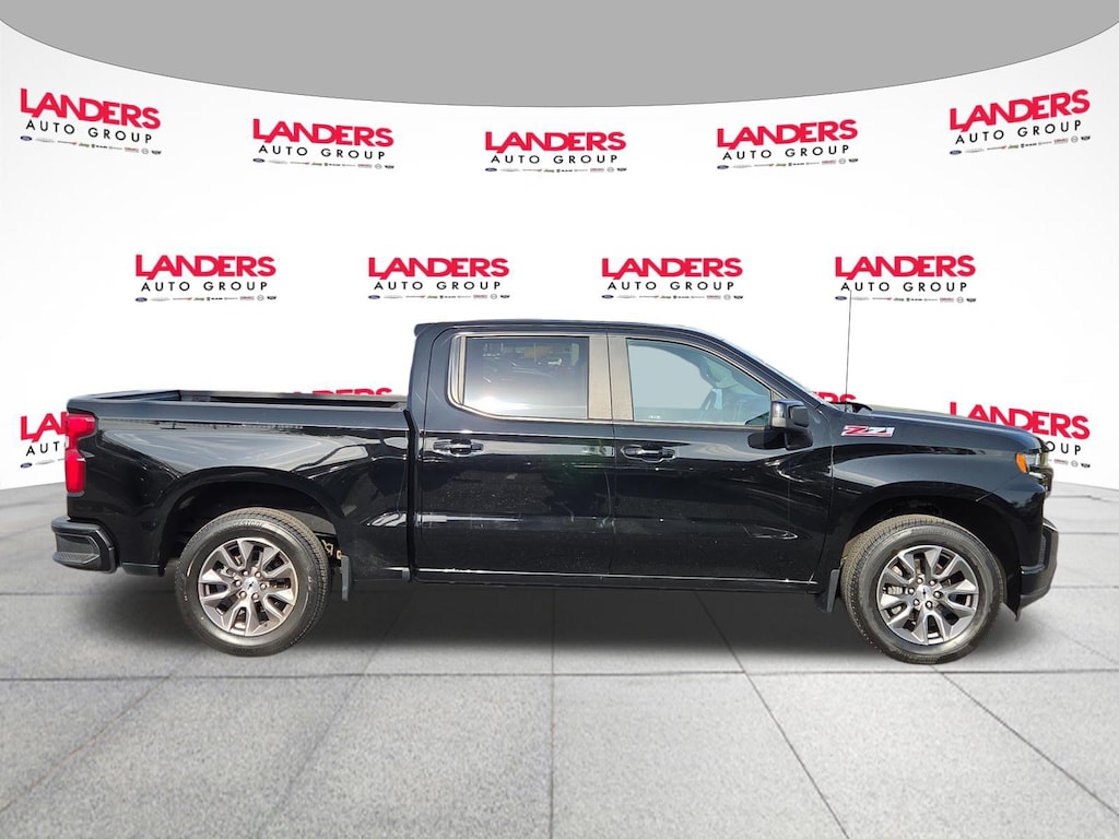 Used 2021 Chevrolet Silverado 1500 RST 4WD Crew Cab 147 RST