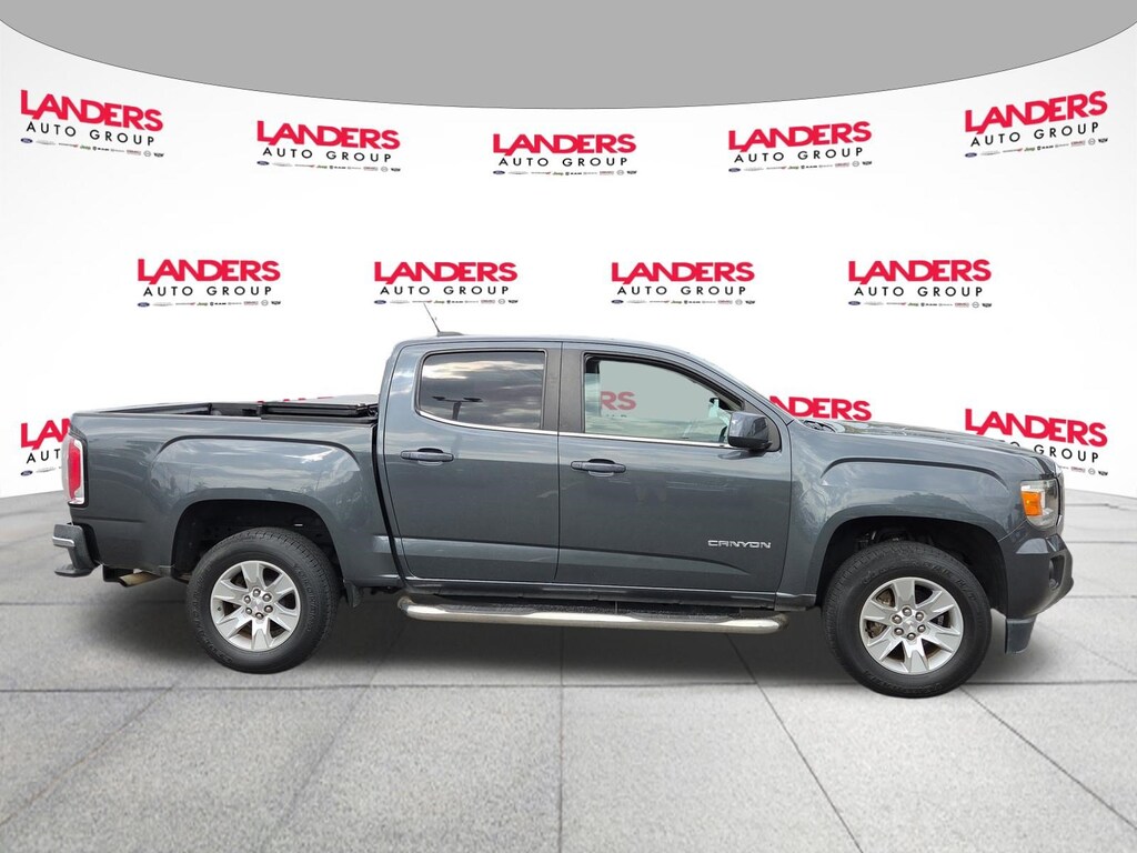 Used 2017 GMC Canyon 2WD SLE 2WD Crew Cab 128.3 SLE