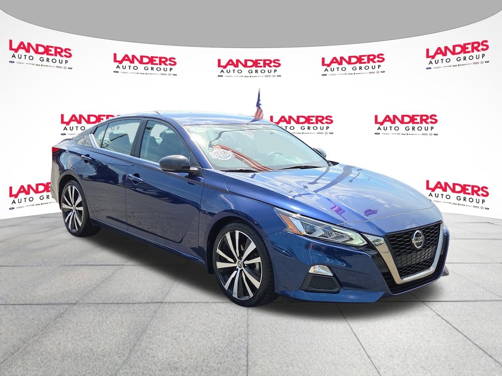 Used 2020 Nissan Altima 2.5 SR Sedan