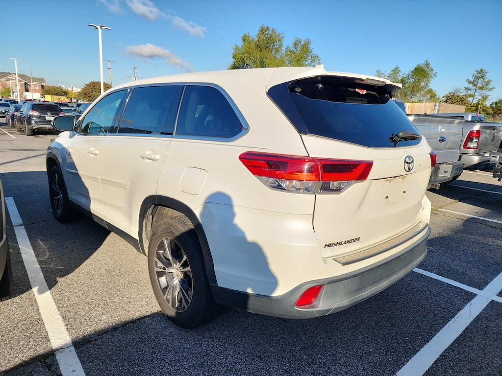 Used 2019 Toyota Highlander