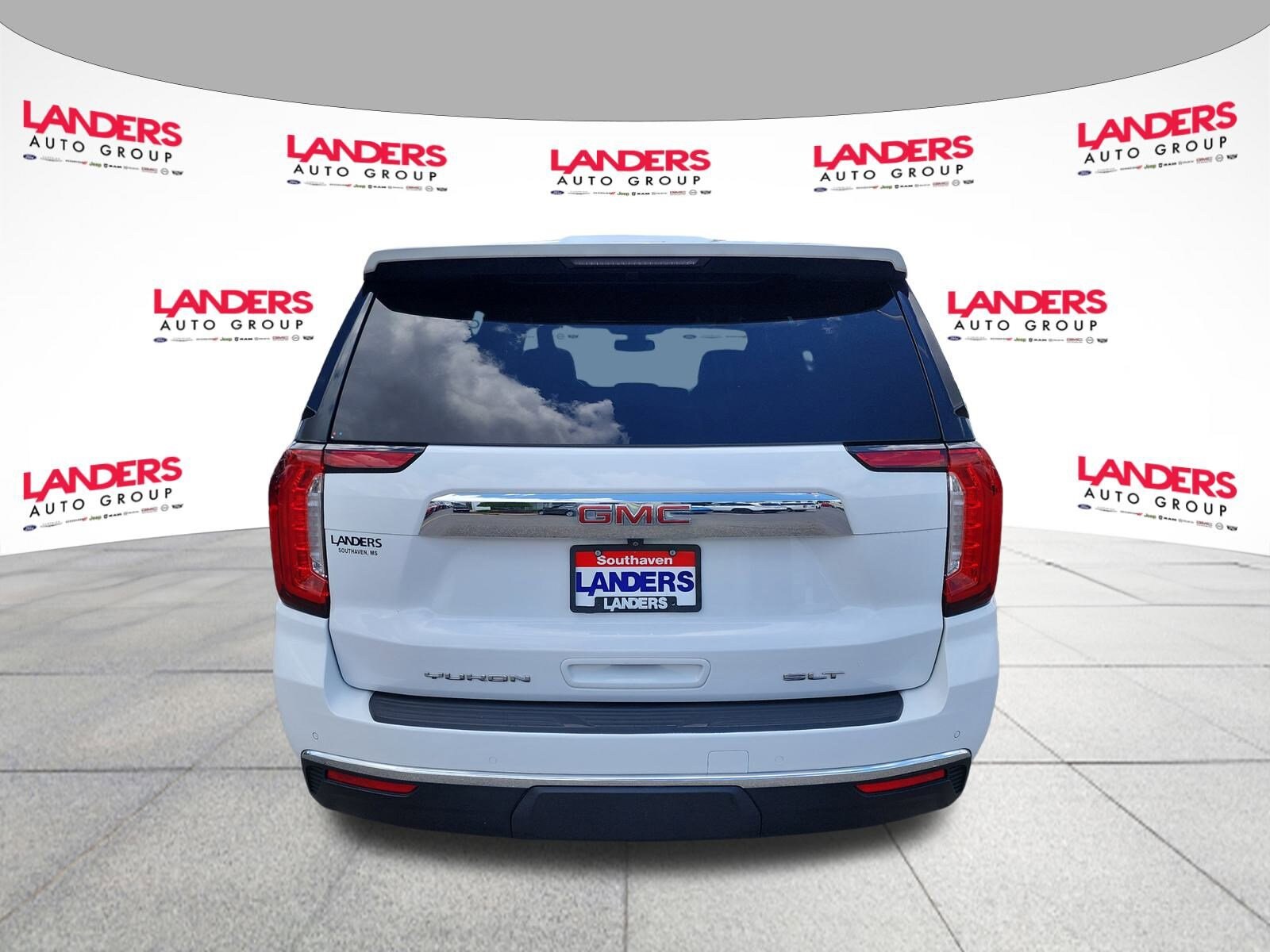 2022 Gmc Yukon SLT photo 4