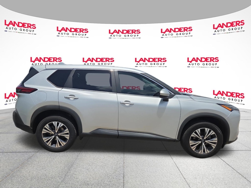 Used 2023 Nissan Rogue SV SUV