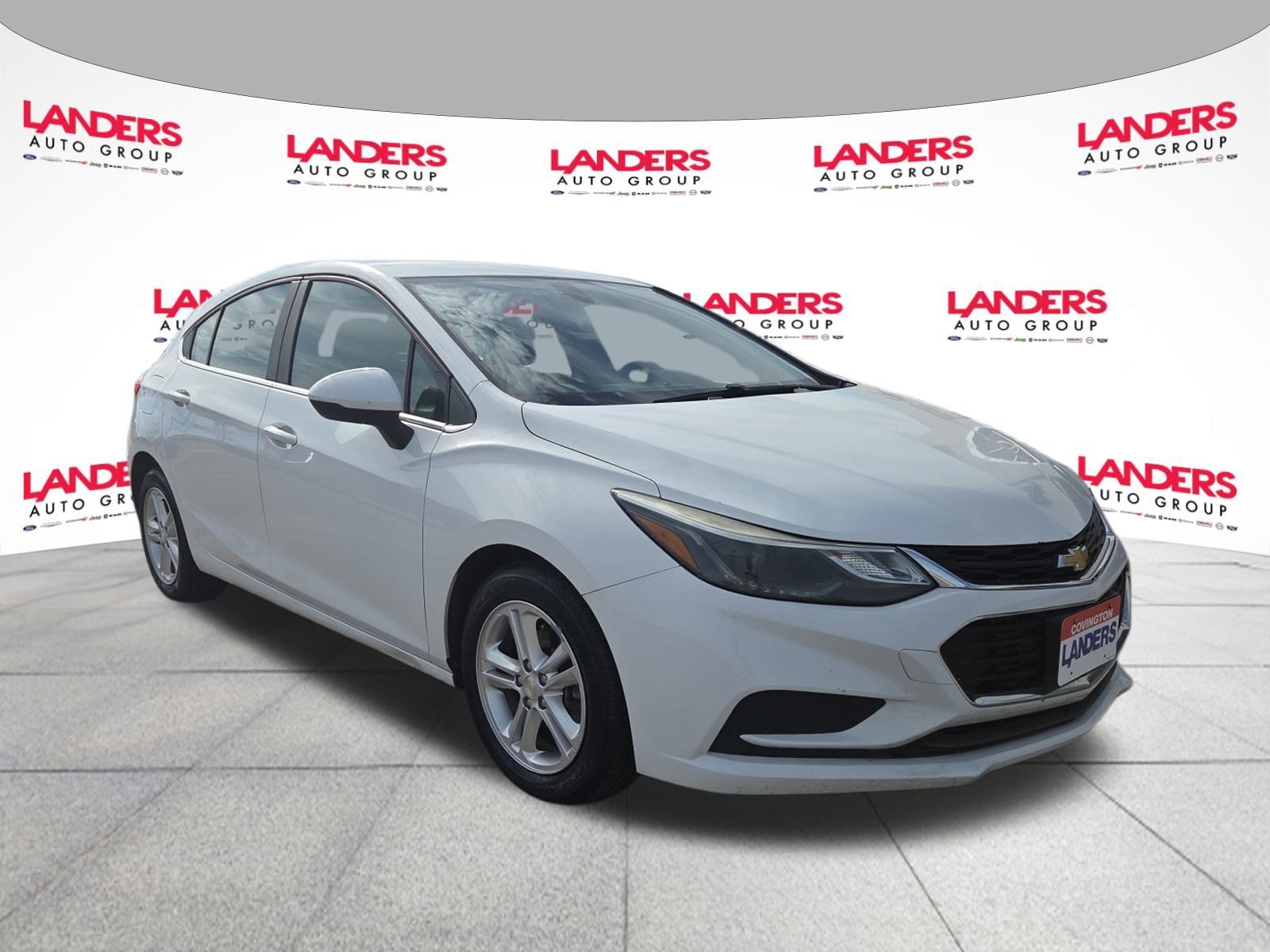 2017 Chevrolet Cruze LT's photo